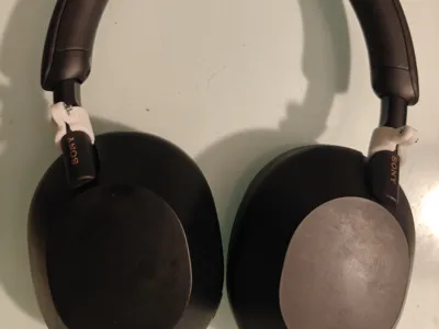 SONY WH-1000XM5 hinge support