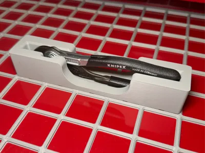 Knipex Cobra (180mm) Gridfinity Tray