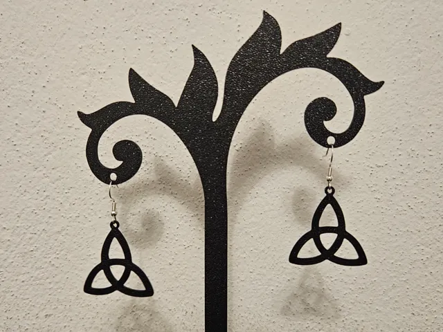 Celtic earrings - Triquetra