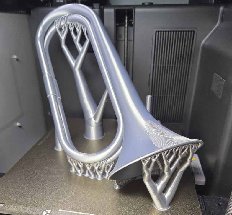 Miniatura 3 do modelo 3D Bugle V2