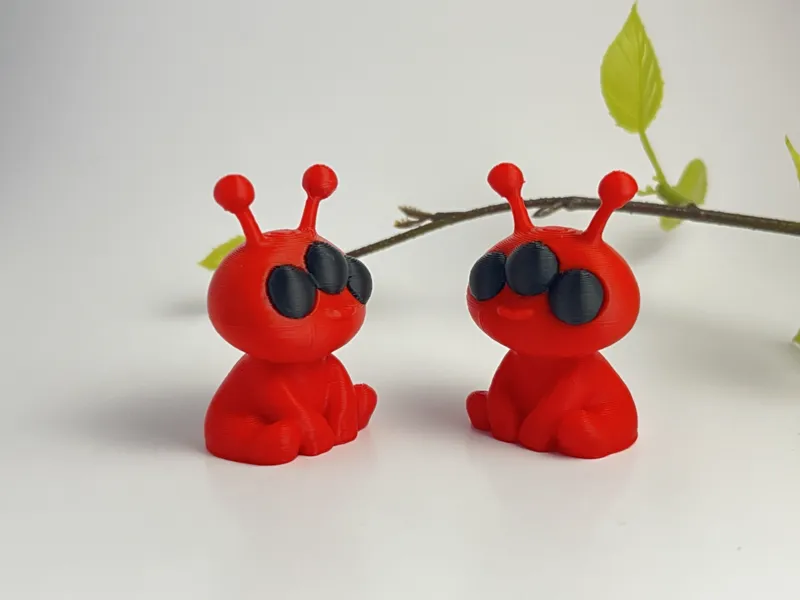 Cute Baby Alien Mini