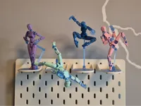 Étagère murale Skadis pour figurine Dummy 13 — photo 1