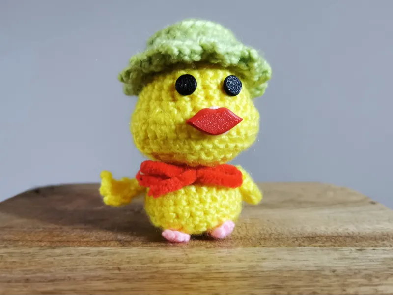 THREADED CROCHET SAFETY LIPS