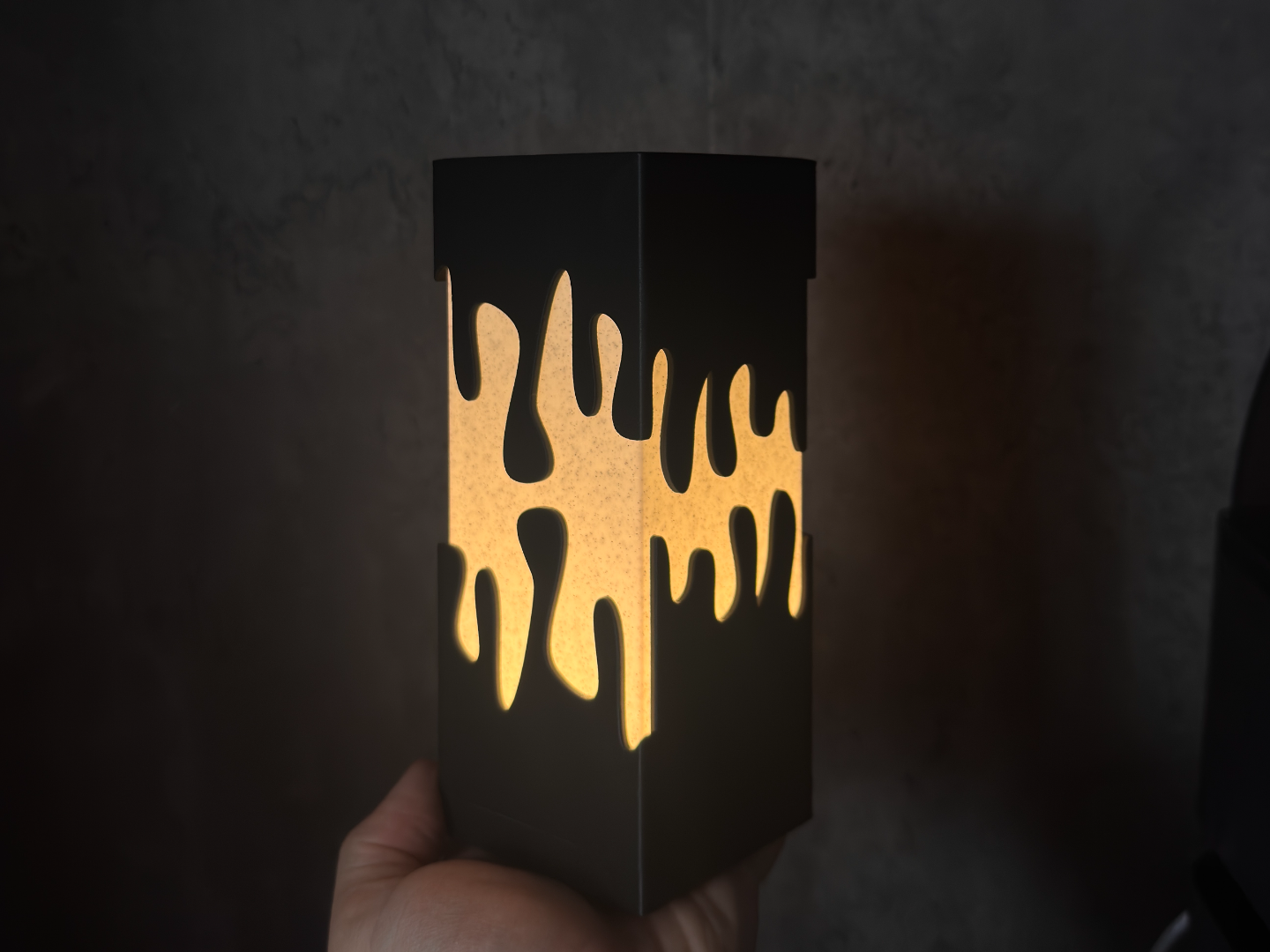 Slime Mini - A Symbiote Inspired Lamp 