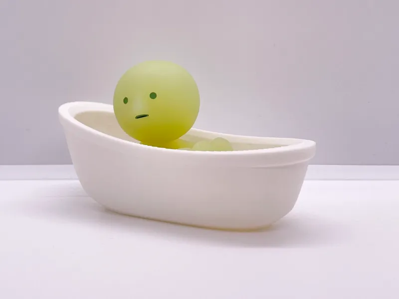 Miniature Bathtub Smiski