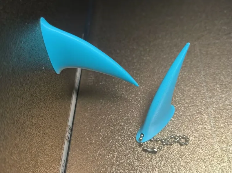 在冰箱游泳的鲨鱼 鲨鱼鳍 冰箱贴 钥匙扣