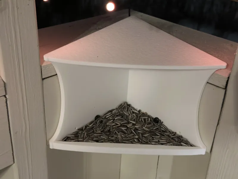 Corner-mount Bird Feeder - sloped roof, drainage.