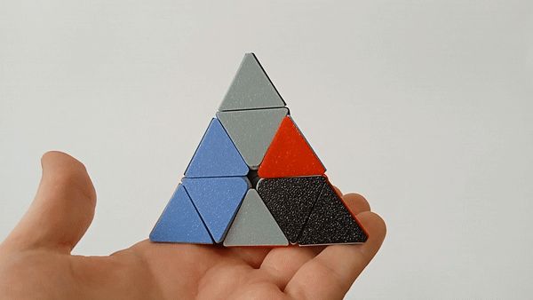 Pyraminx/Pyramid Puzzle