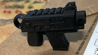 Breloque pistolet - Warhammer — photo 2