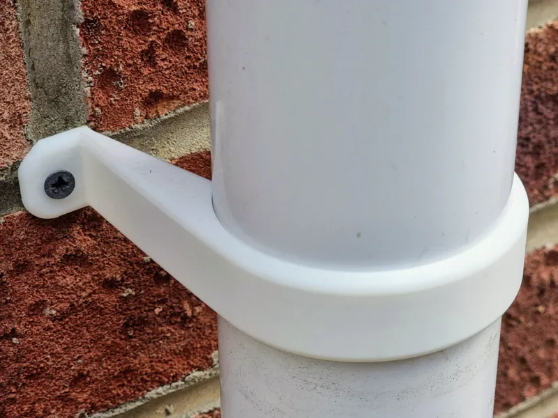 Downpipe Clip 68mm 50mm. Drainpipe FloPlast Round