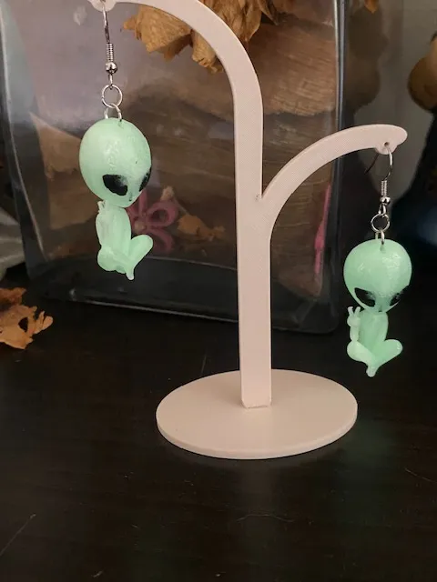 Cute Alien Earrings - Easy 2 Color Print view 2