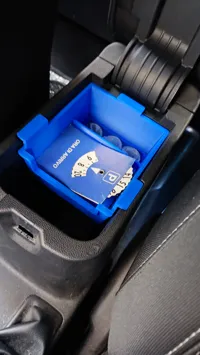 Tiroir de console centrale pour Ford Fiesta MK8 — photo 1
