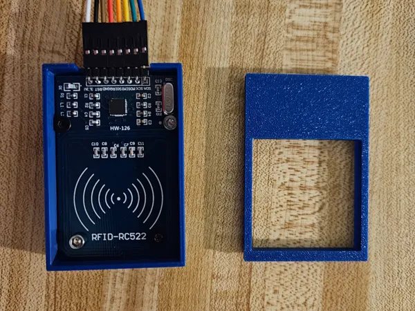 Boîtier RFID pour kit FreeNove