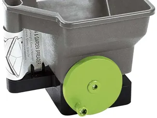 Fertilizer Spreader Gear with Screw Crank