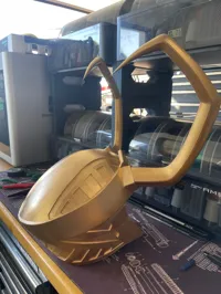 Casque inspiré de Loki — photo 5