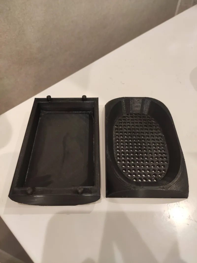 Soap Holder With Water Reservoir