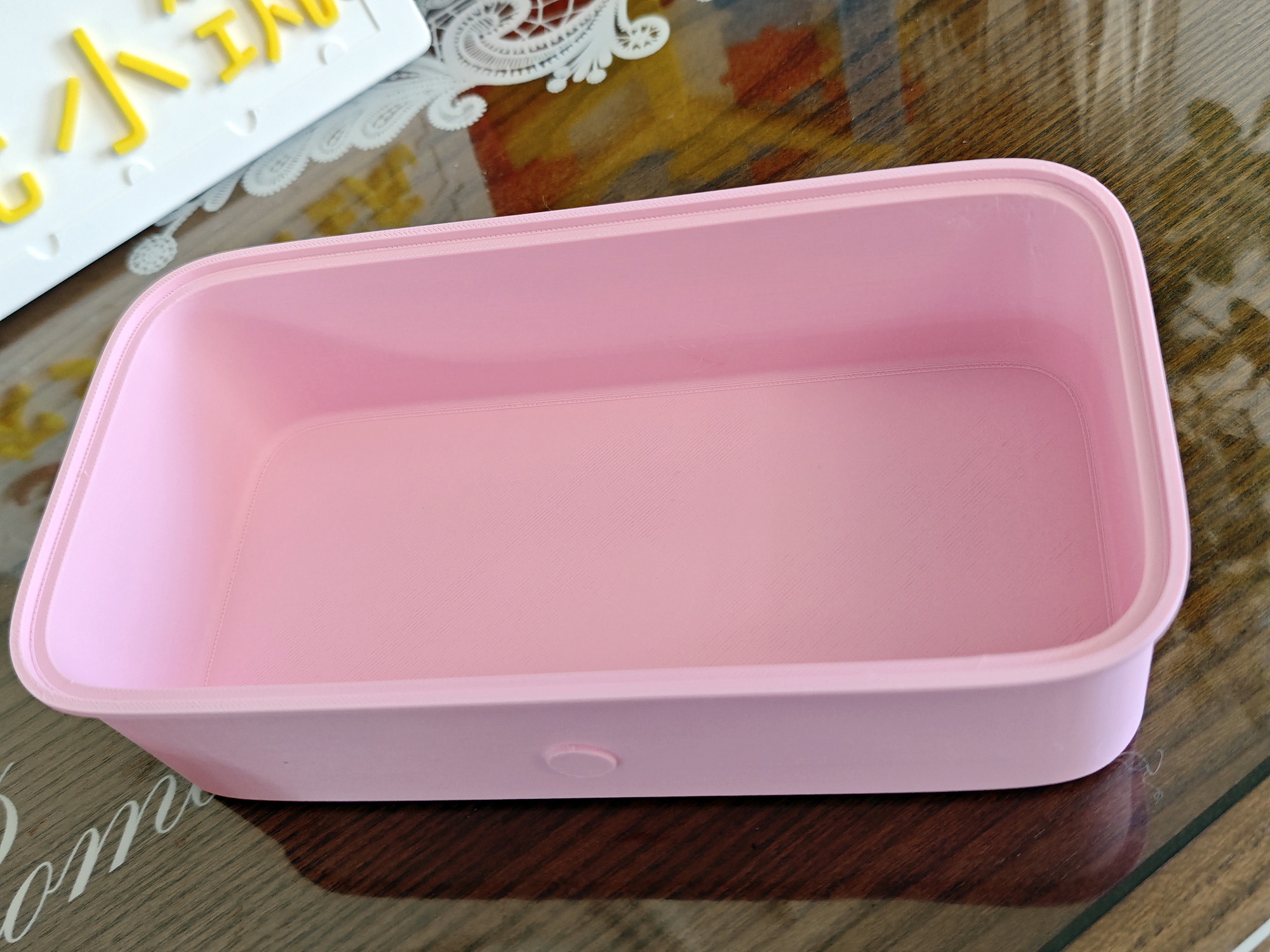 Miniatura 3 do modelo 3D Hellokitty蝴蝶结 简约储物盒 可堆叠收纳盒子 可拆卸活动隔板 珠宝首饰 零件配件盒子