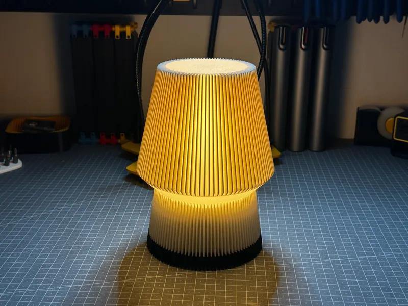 Cozy Ribbed Lamp