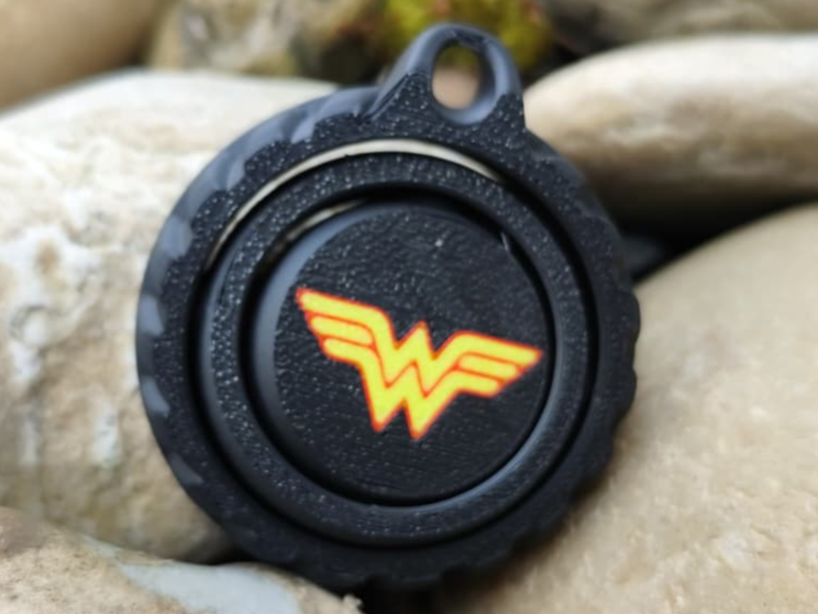 DC Superhero Fidget Spinner "Wonder Woman"