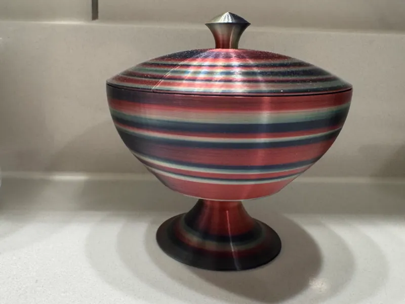 shaving dish with pedestal