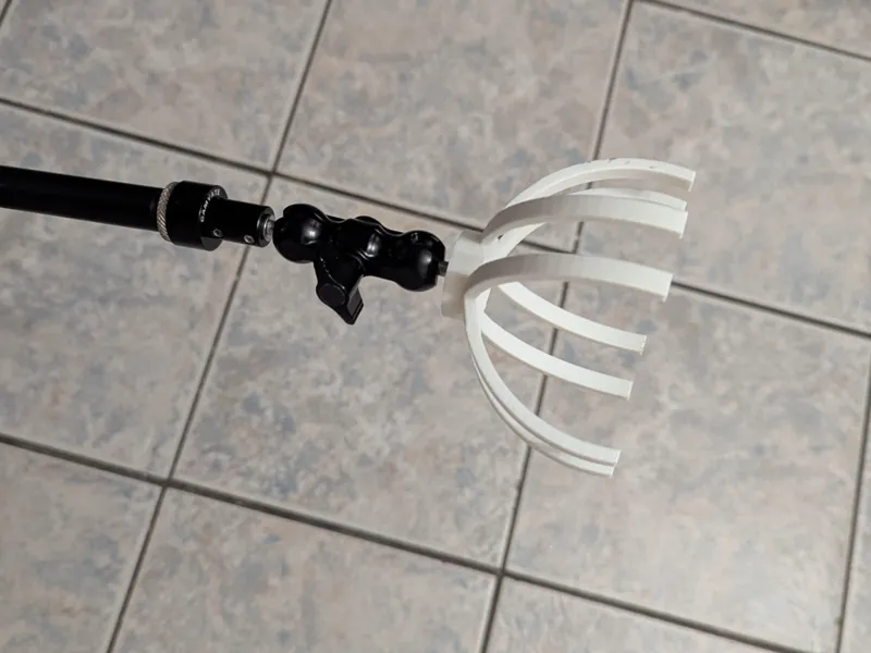 Softball Grabbing Tool