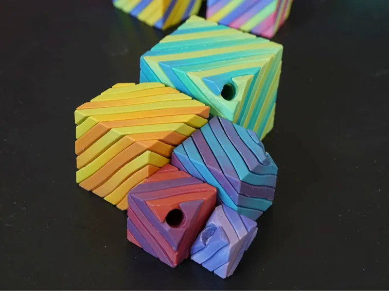Cube Helical Pass-through Toy