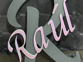 Inicial R de Raul