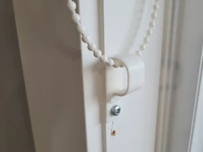 Blinds Chain Holder Clip