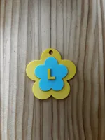 L - Flower Keychain