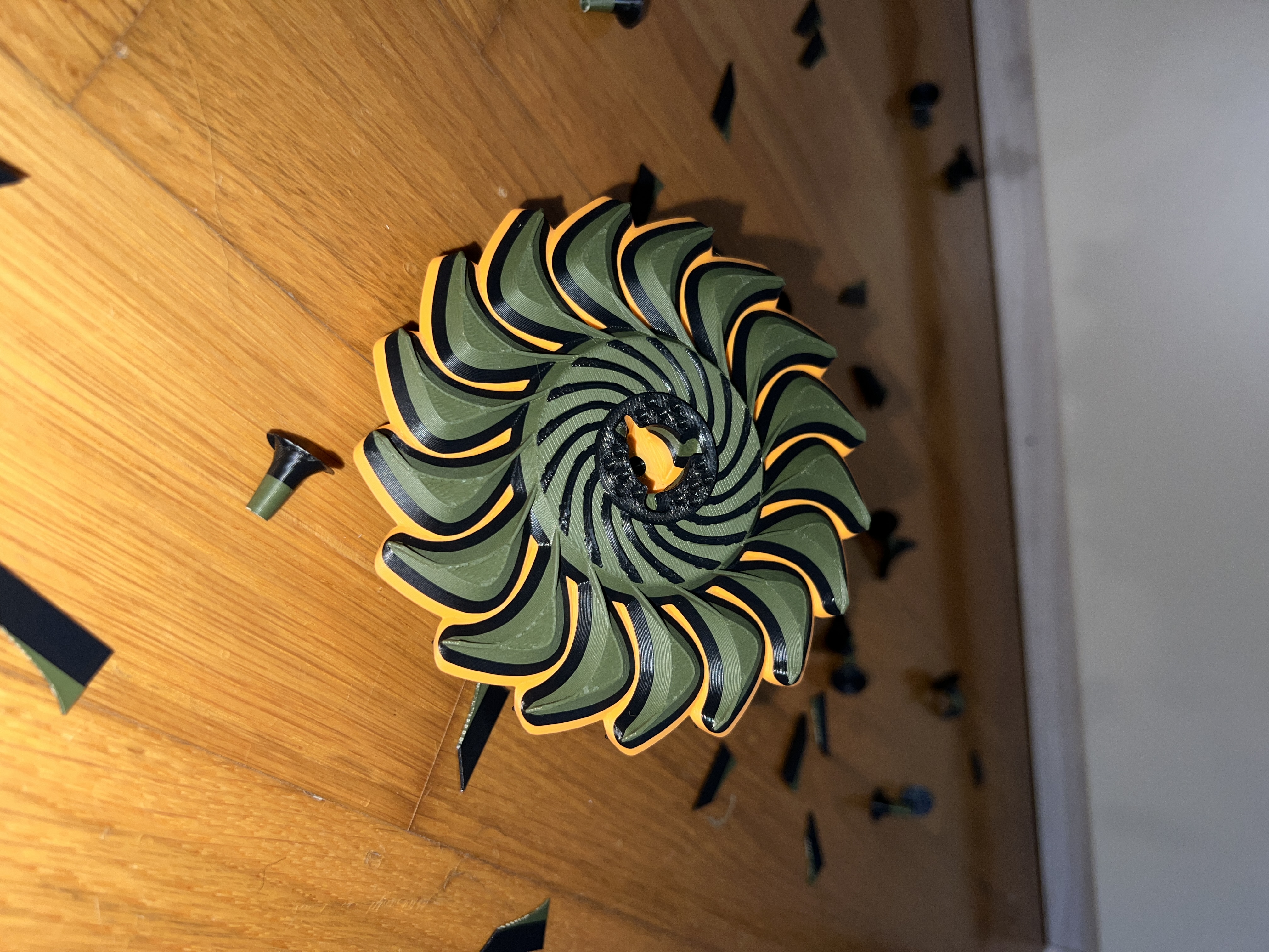 Miniatura 2 do modelo 3D Tornado Spinner