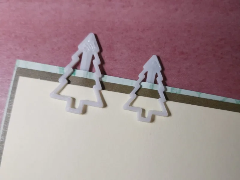 Christmastree paper clip