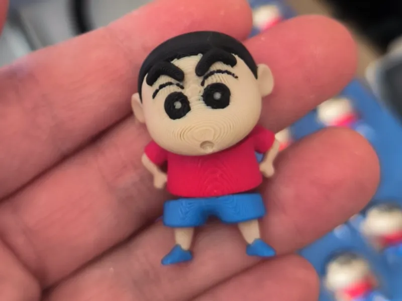 SHIN-CHAN Mini flexi, keychain y pin.