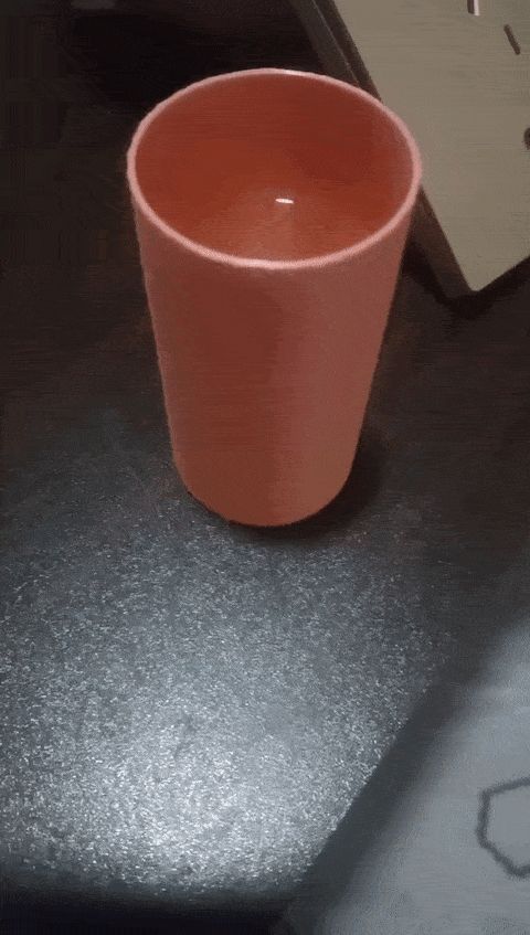 绒毛笔筒