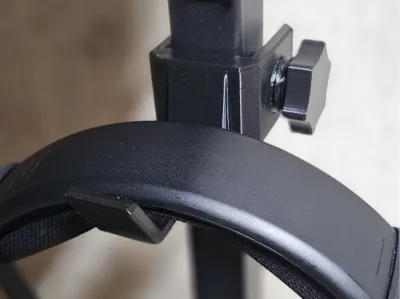 Headphone hanger clamp