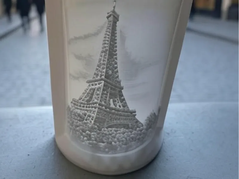 Eifel tower lithophane. see how this all works. 