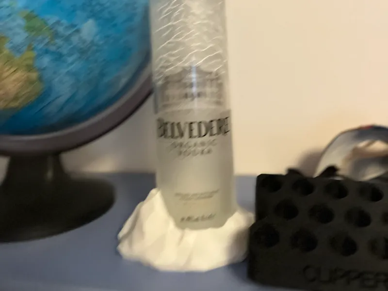 Belvedere bottle stand