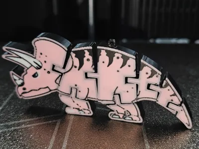 Flexi Triceratops Keychain – Dinosaur Fidget Toy