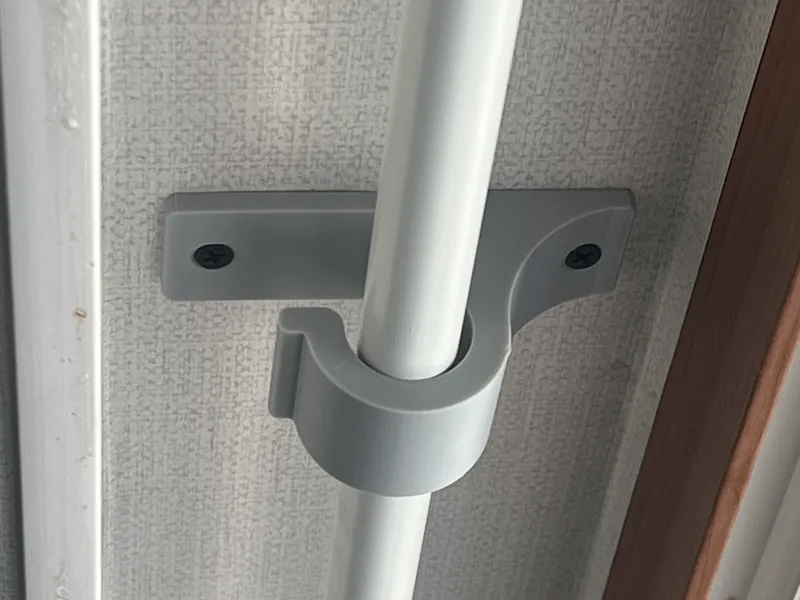 Ceiling-Mounted Curtain Rod Holder