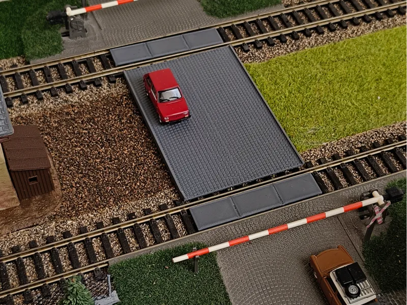 Level Crossing Roadway & Track Infill Set (1:87)