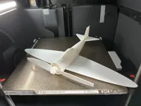 Avion à hélice propulsé par élastique — photo 2