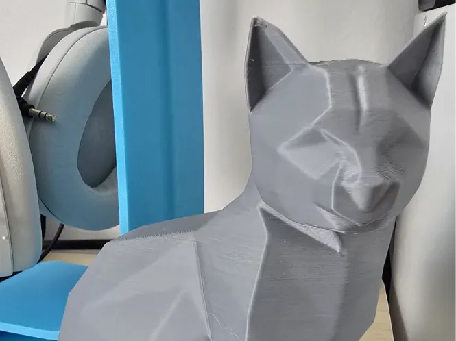 Gato Poligonal Escultura
