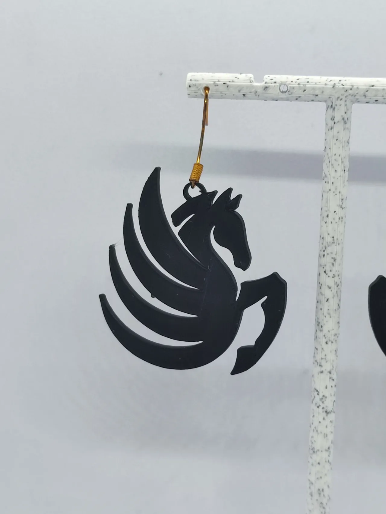 Aretes Éter de Pegaso view 4