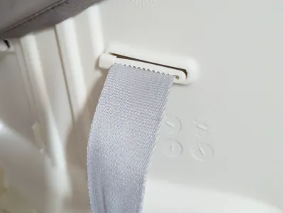 Joie Multiply straps clip