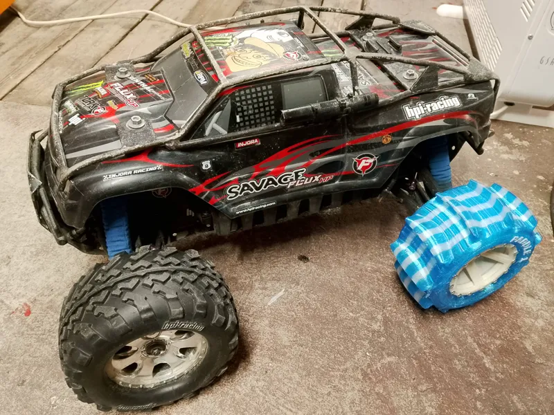1:8 Sand und Schnee Räder (HPI Savager / Hex 17 )