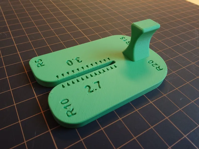 Pricking iron / chisel pull out board