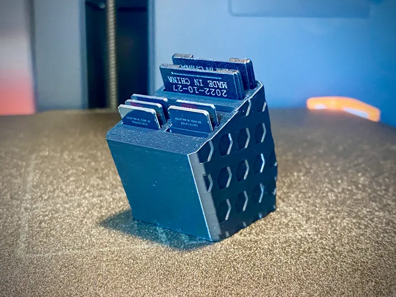 SD card holder