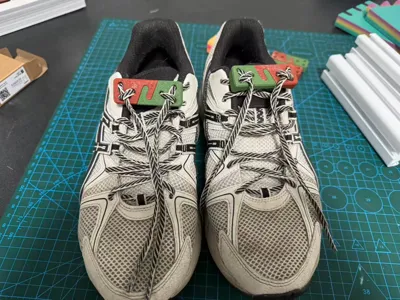 Quick Shoelace Buckle