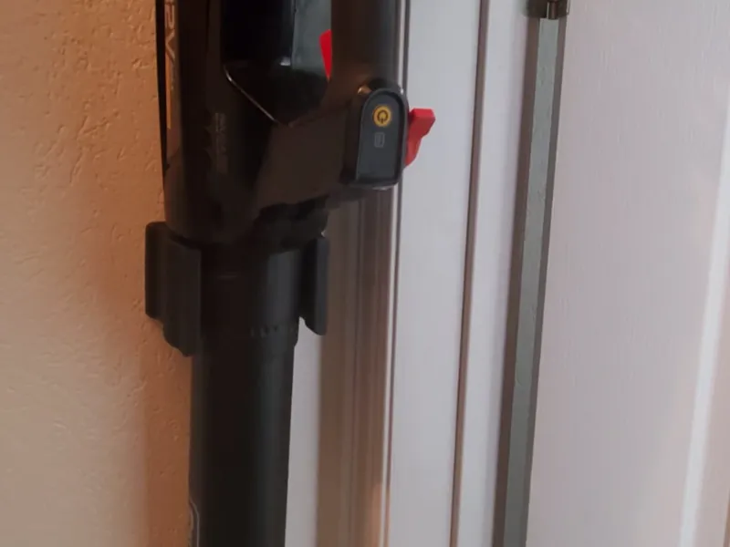 Snapper leaf blower wall mount