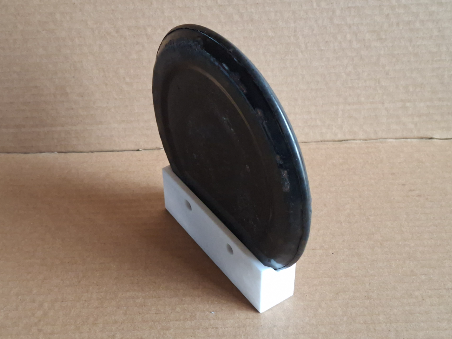 Simmering Plate stand (kitchen utility)