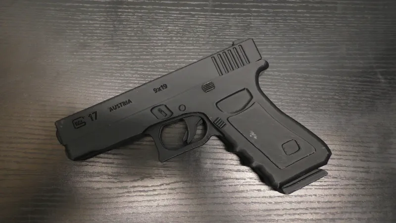 Glock 17 gun